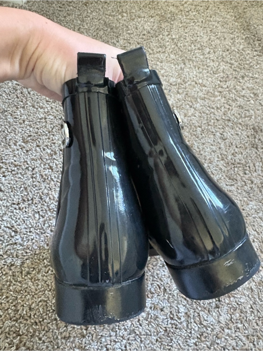 Michael Kors Black Glossy Chelsea Rain Boots • Size 8 - Picture 5 of 8